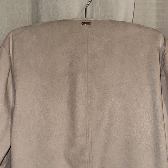 Anne Klein L Cream Micro Suede Open Front Light Professional Peplum Jacket - Picture 4 of 12